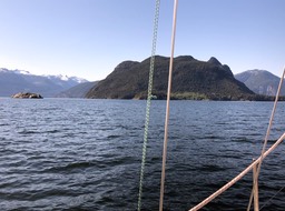 Anvil Island Approaches